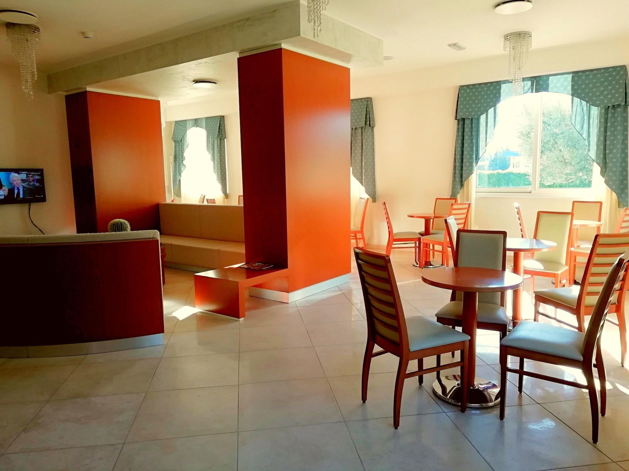 Hotel Concorde Sant'Egidio alla Vibrata Extérieur photo