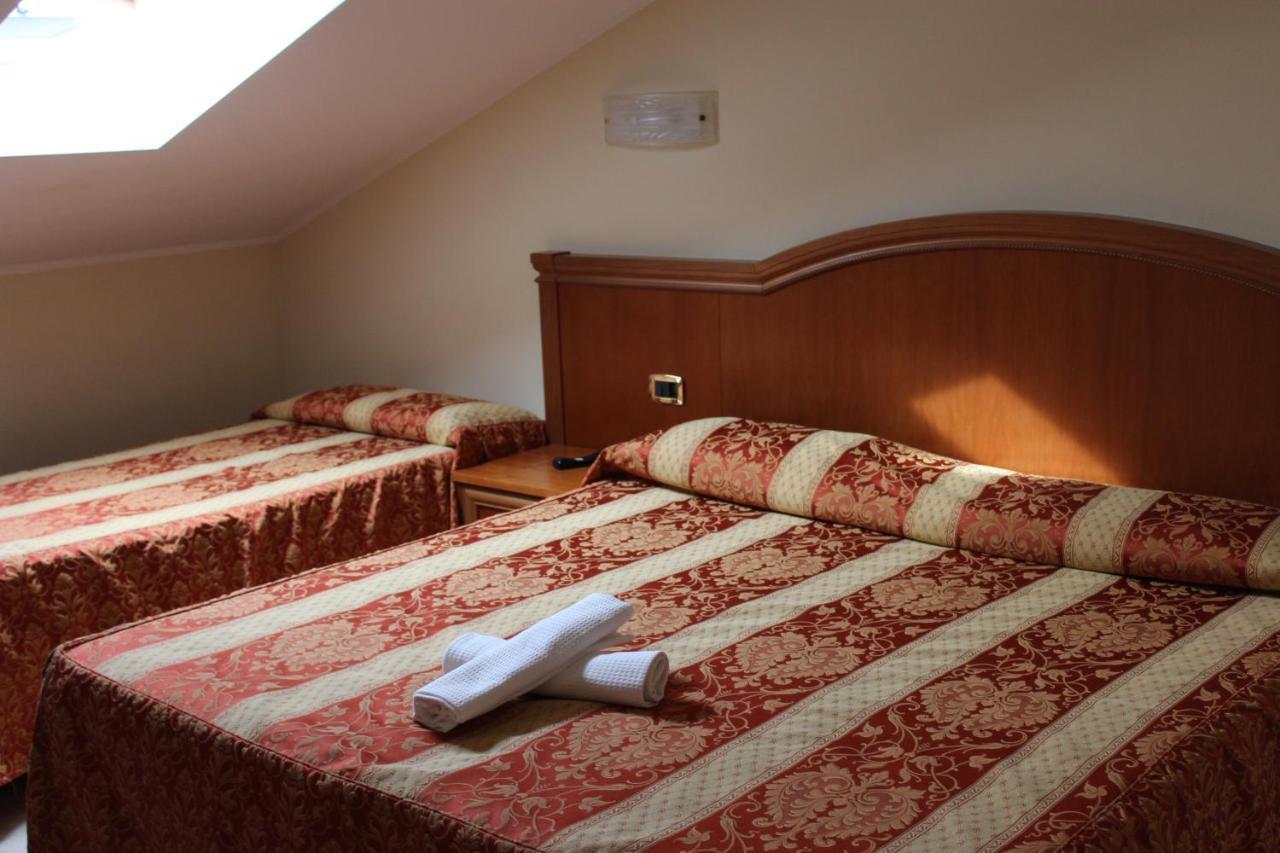 Hotel Concorde Sant'Egidio alla Vibrata Extérieur photo