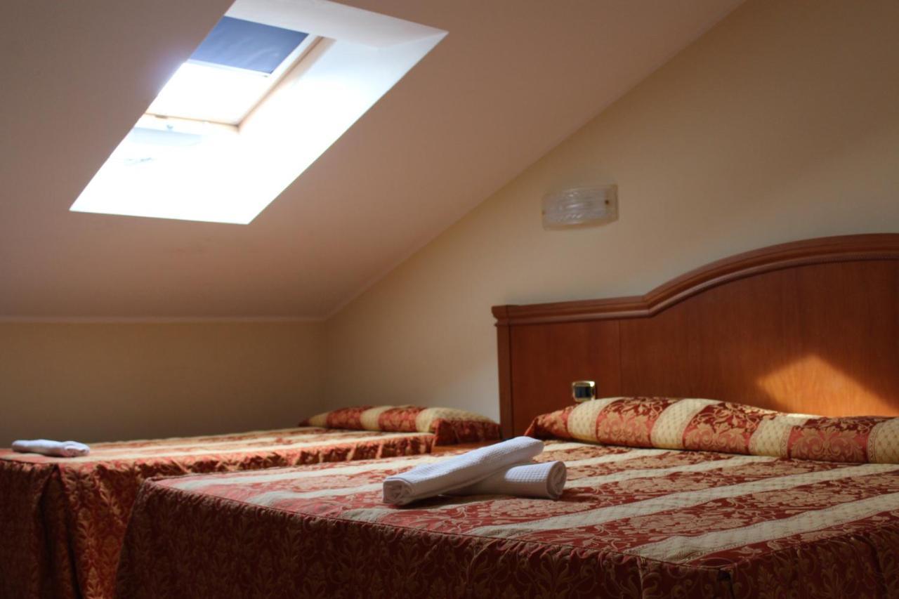 Hotel Concorde Sant'Egidio alla Vibrata Extérieur photo