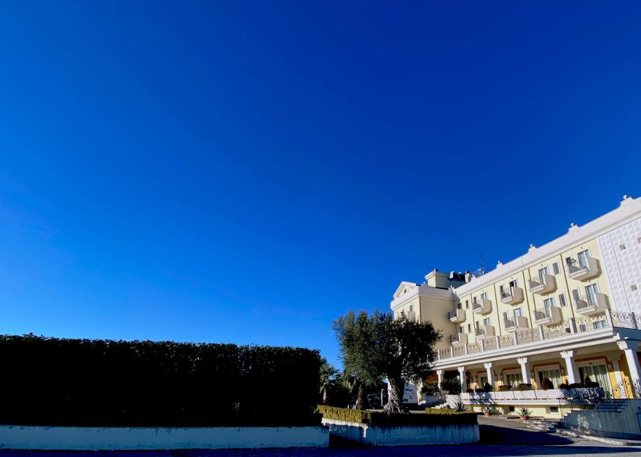 Hotel Concorde Sant'Egidio alla Vibrata Extérieur photo