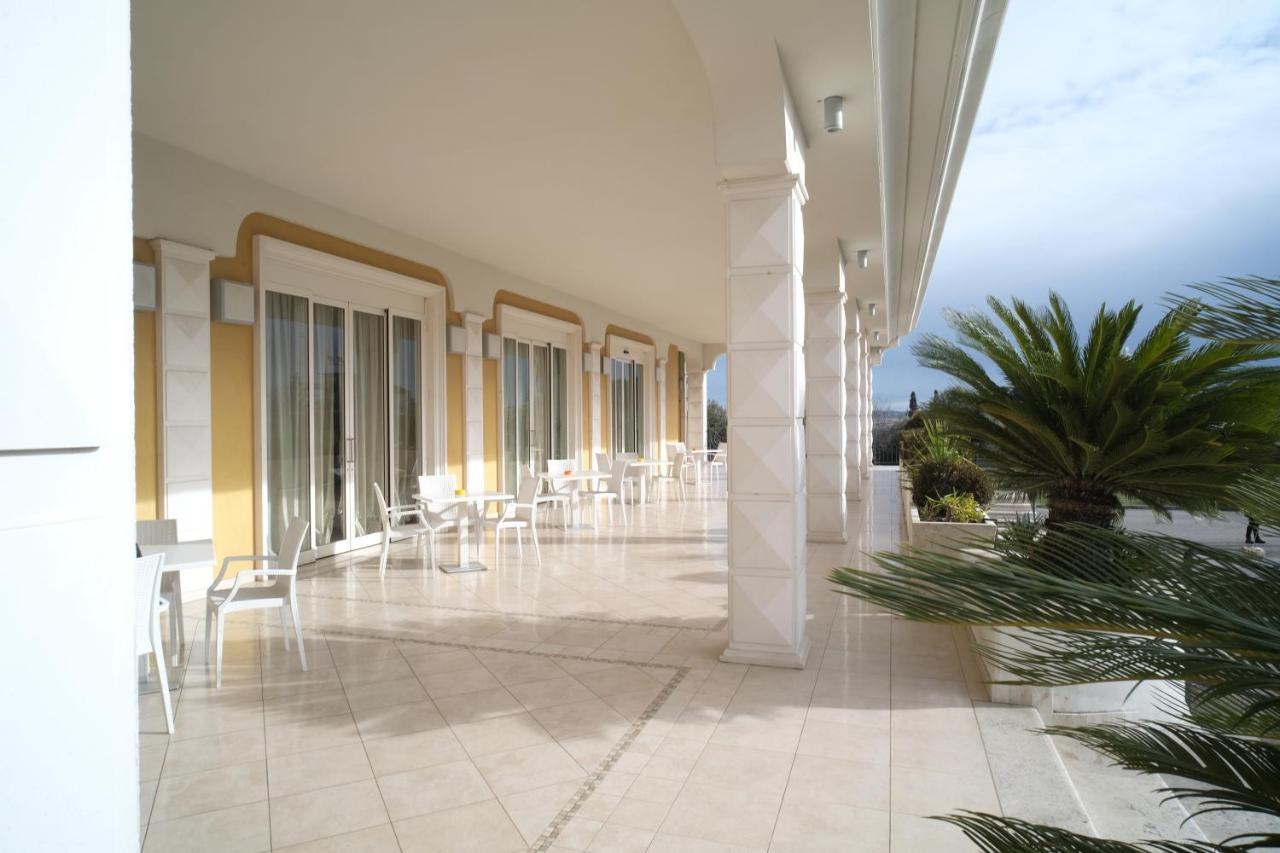 Hotel Concorde Sant'Egidio alla Vibrata Extérieur photo