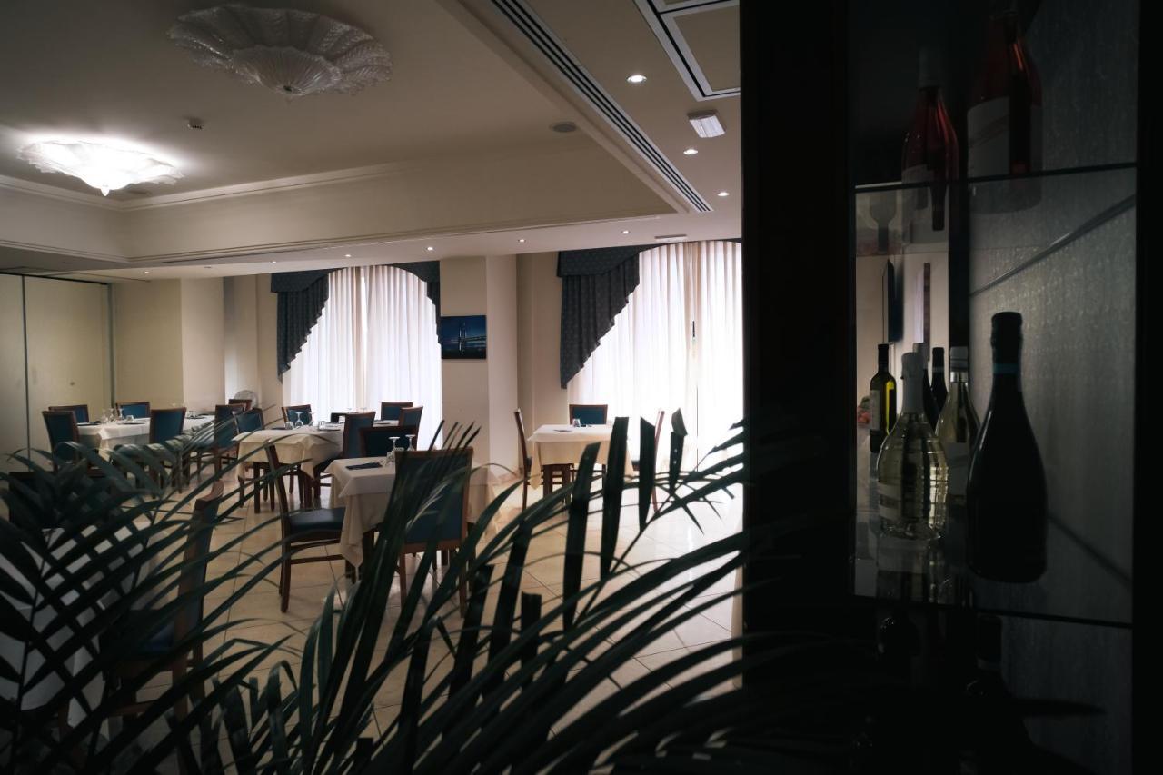Hotel Concorde Sant'Egidio alla Vibrata Extérieur photo