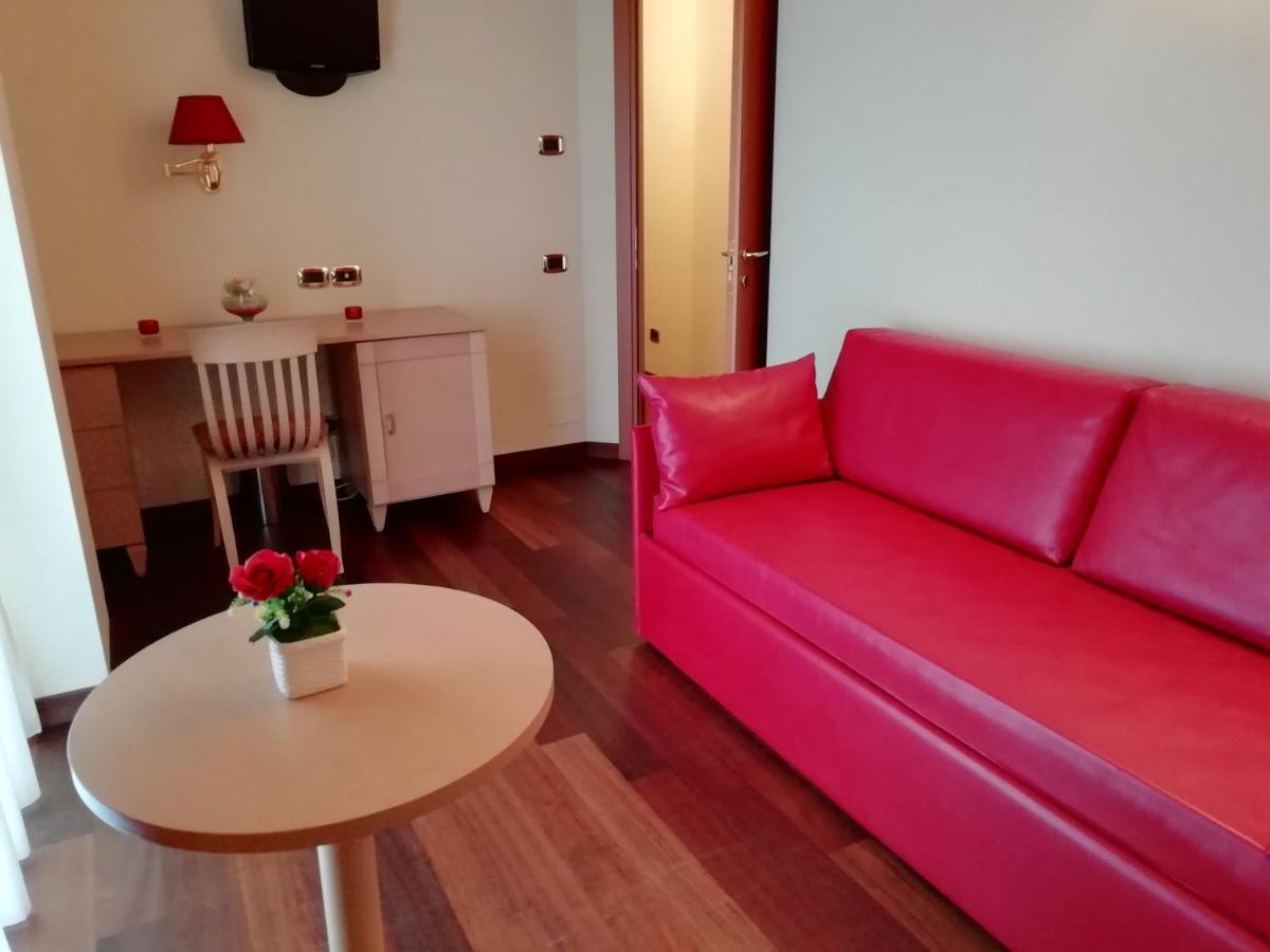 Hotel Concorde Sant'Egidio alla Vibrata Extérieur photo